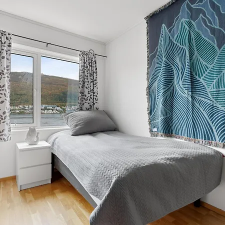 Aurora Penthouse By Paramount